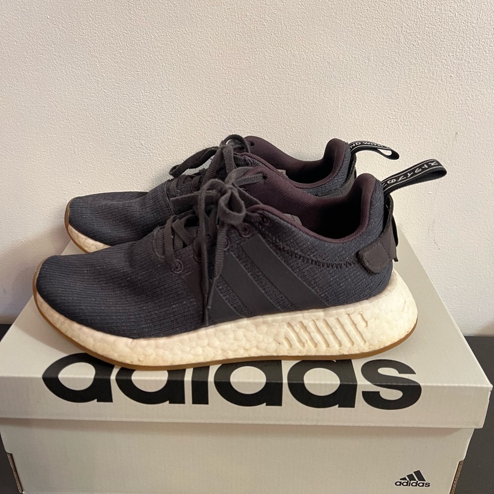 Adidas women’s sneakers 8.5, nmd? Black and beige/white